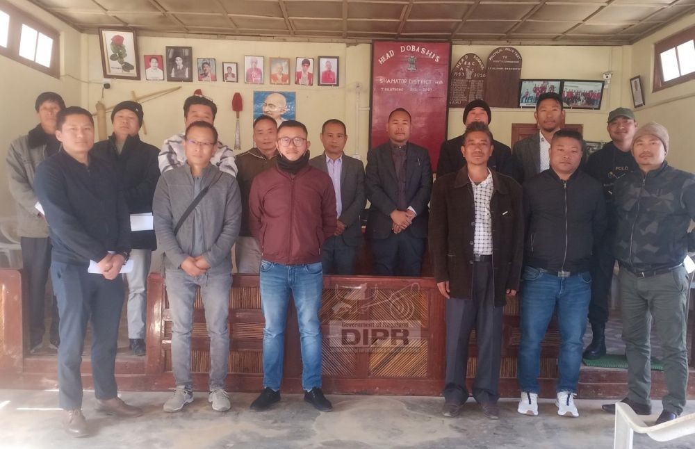 Officials and others during the Shamator District Planning & Development Board meeting held at Shamator GBs Court on January 15. (DIPR Photo)